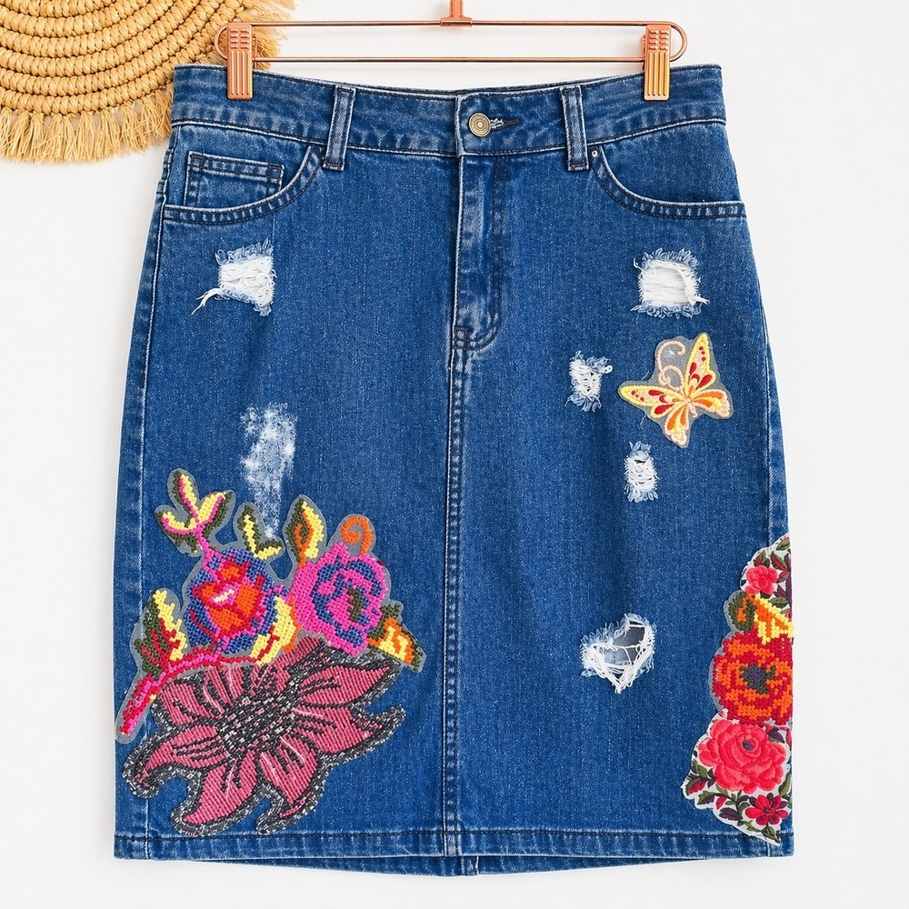 Anthropologie NEW Cecilia Prado Gardeners Denim Embroidered Jean Skirt SZ Small - Picture 2 of 13